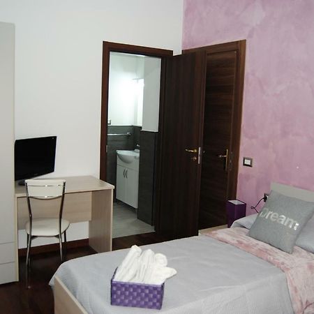 B&B Kenzia Олбия Екстериор снимка
