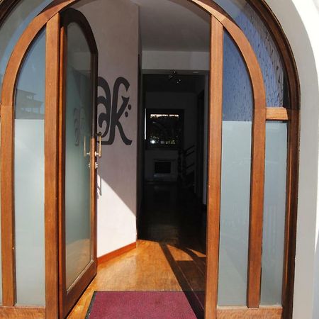B&B Kenzia Олбия Екстериор снимка