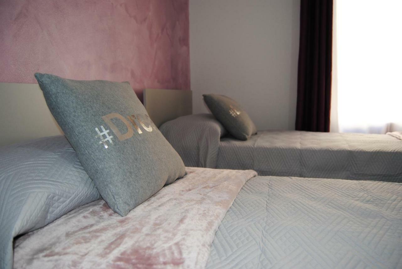 B&B Kenzia Олбия Екстериор снимка