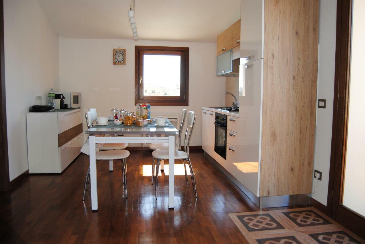B&B Kenzia Олбия Екстериор снимка