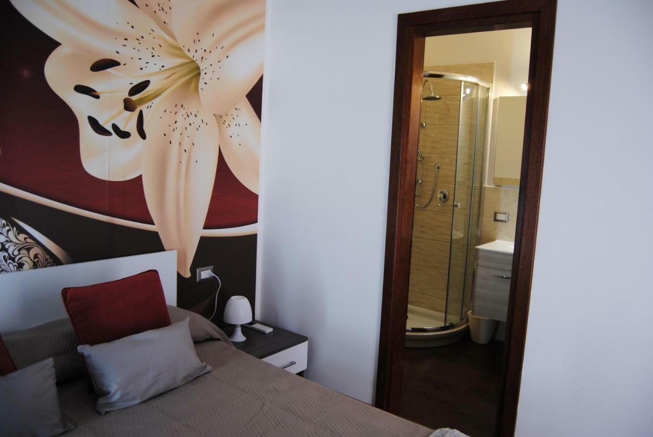 B&B Kenzia Олбия Екстериор снимка