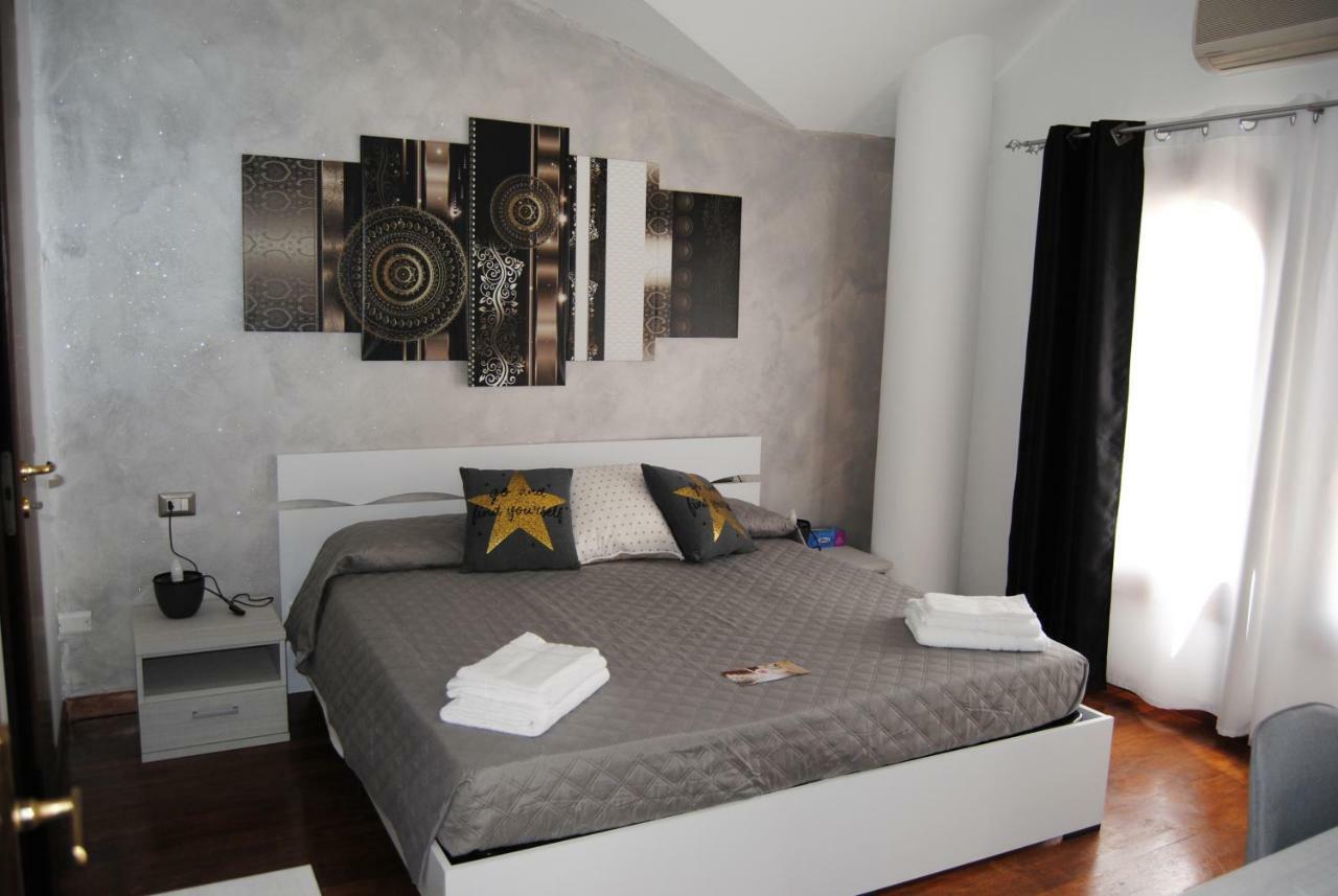 B&B Kenzia Олбия Екстериор снимка